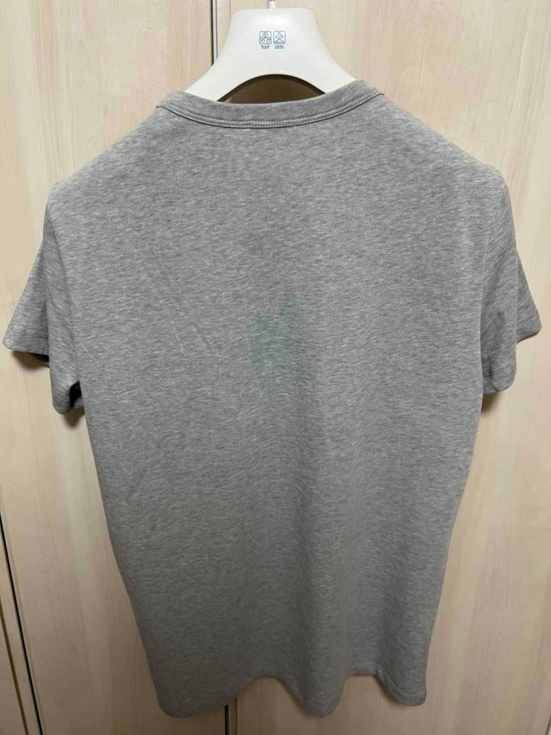【未使用】MONCLER ダブルワッペン Tシャツ　Lサイズ　グレー色　正規品紙タグのみハンガーは付きません