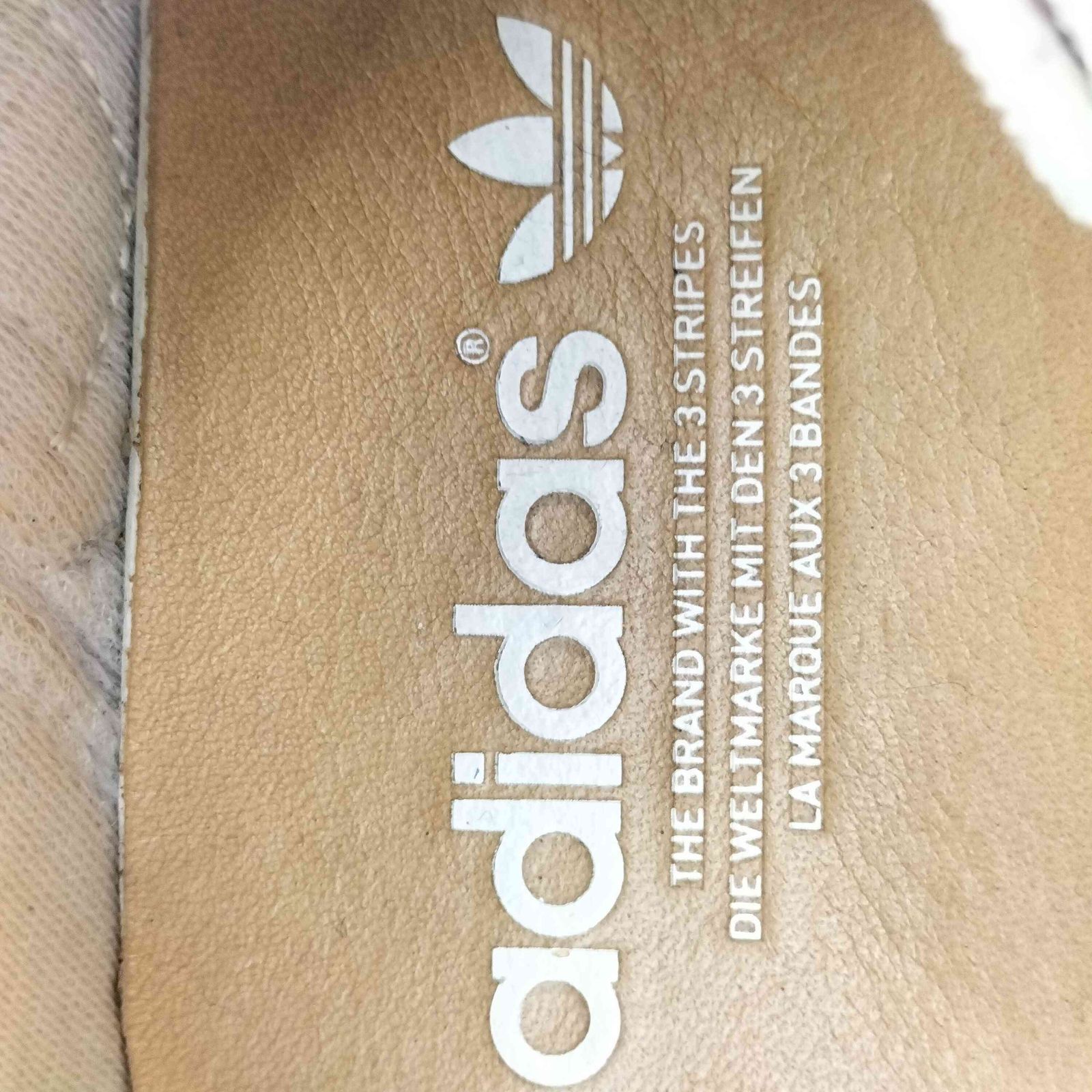 500キロ 自社便 adidas Originals Originals(アディダスオリジナルス