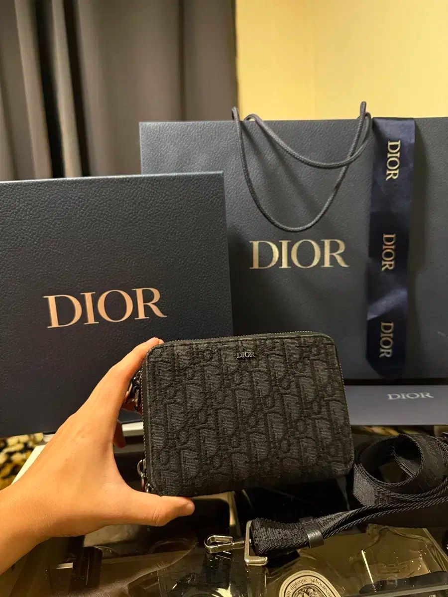 ディオール オブリーク ポーチ メッセンジャーバッグ ブラック フルセット ほぼ