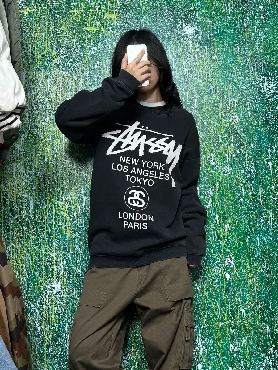 STUSSY(ステューシー) 黒 裏起毛 パーカー スウェットシャツ L