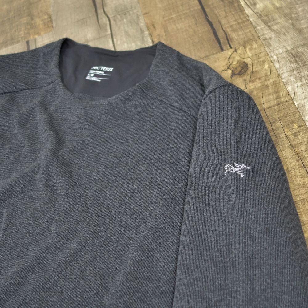 美品 アークテリクス ARCTERYX COVERT LT PULLOVER M - メルカリ