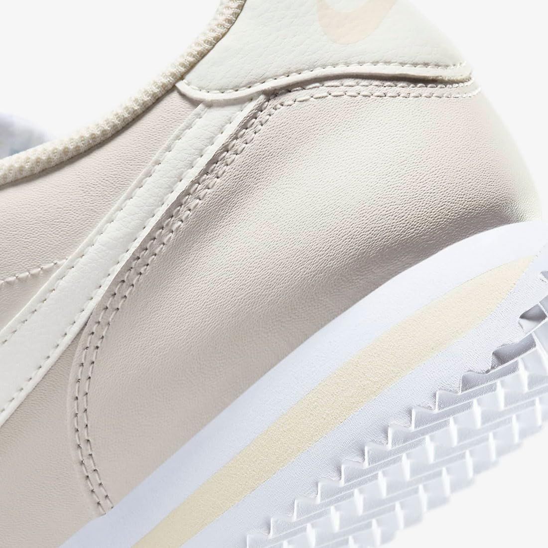  ナイキ コルテッツ W Cortez ファントム ココナッツミルク ホワイト セイル DN 1791-002 日本 27.5 cm その他 靴