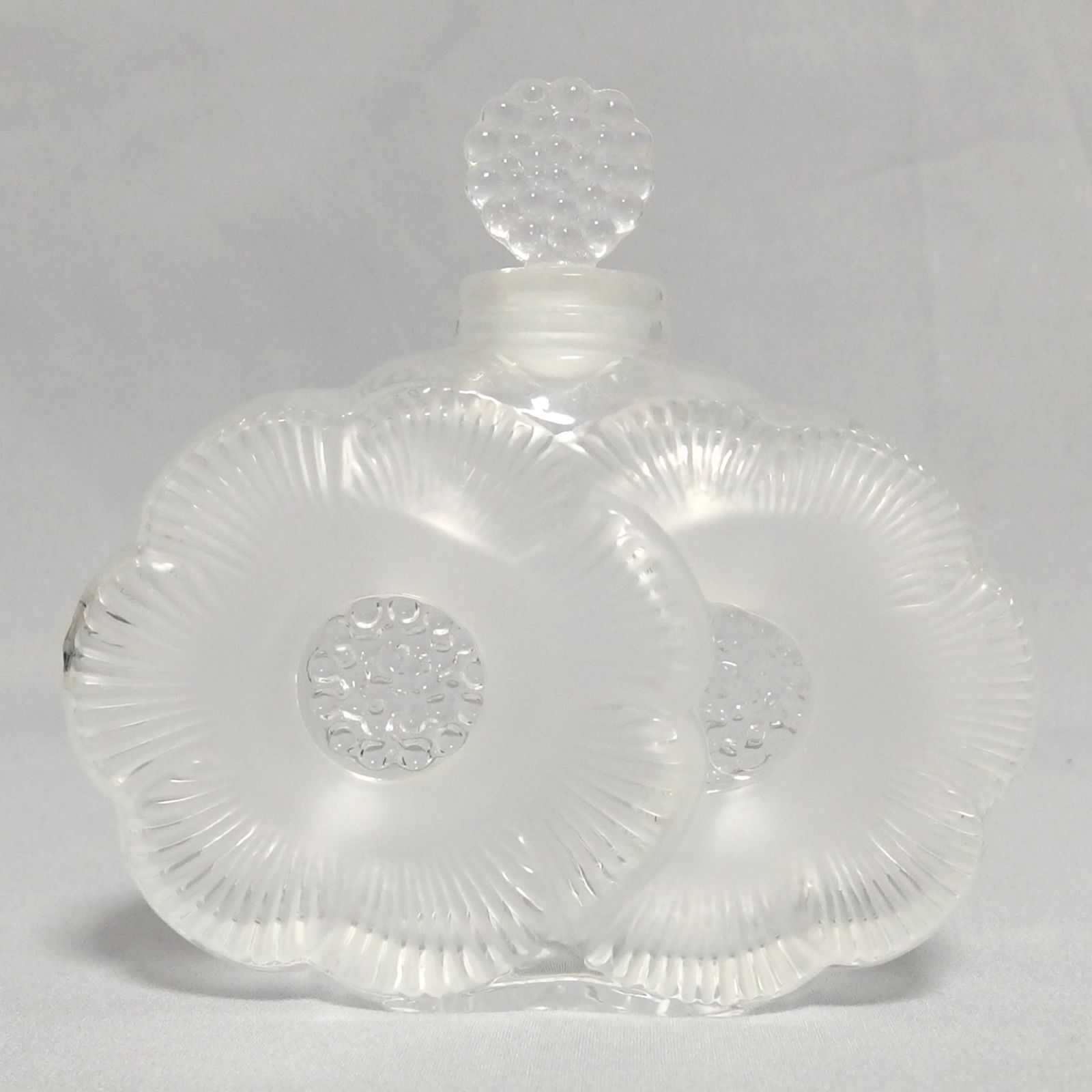 【美品】ラリック Lalique 香水瓶 デューフルール ビンテージ サイン有 美品】ラリック Lalique 香水瓶 デューフルール ビンテージ サイン有