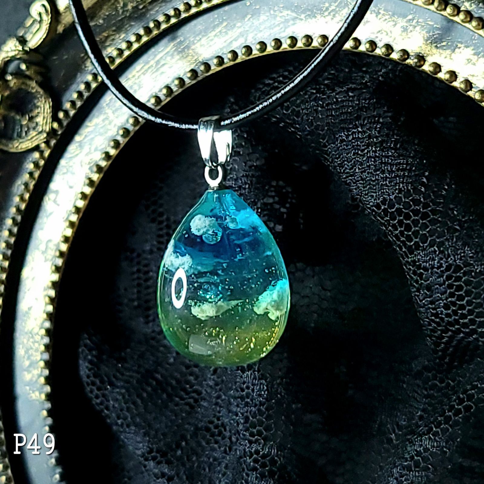 空たまごネックレス 空玉 雲レジン 空レジン P49 - メルカリ