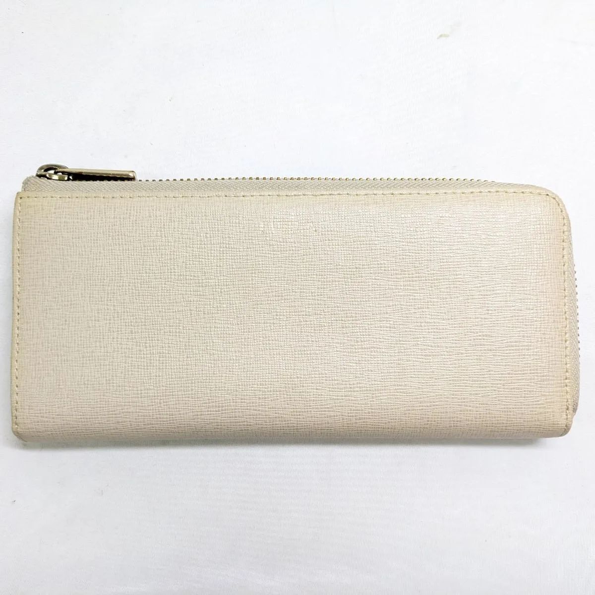 FURLA/フルラ/長財布/ラウンドファスナー/ベージュ/未使用保管品 美品！ FURLA ラウンドファスナー 長財布 ベージュ フルラ