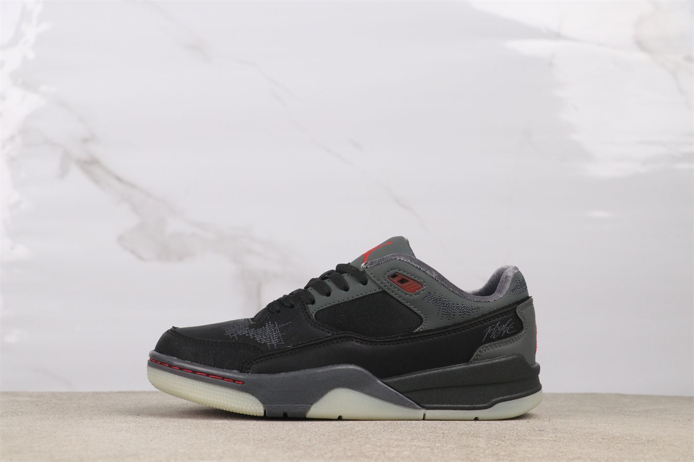 今日 Nike ナイキ HQ2958-006 ブラックバージニティレッド-WTO輸入2