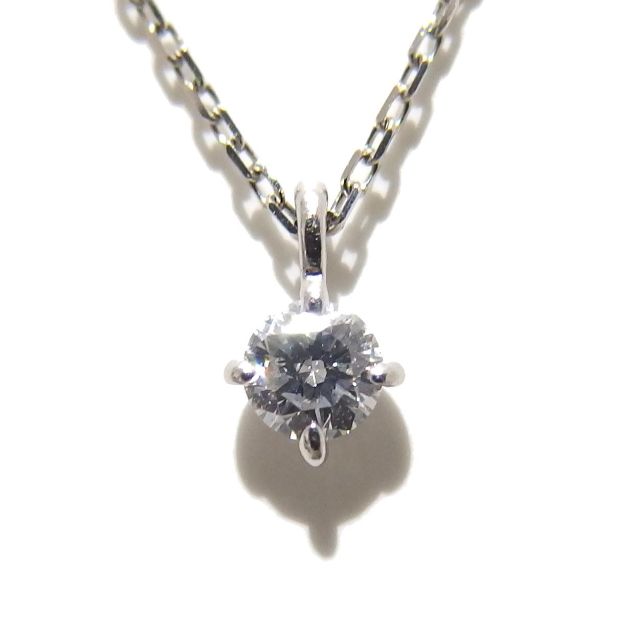 美品 ete プラチナ ブライト ダイヤモンド 0.06ct ネックレス エテ 