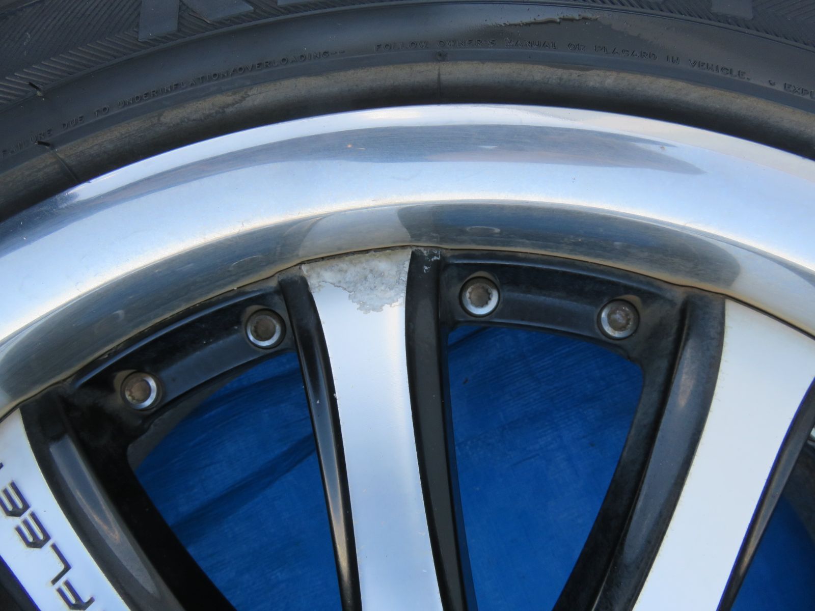 PCD114.3 ホイールタイヤ