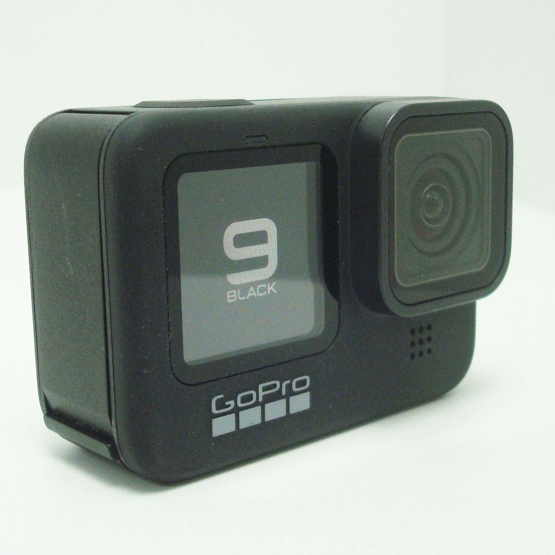 GoPro HERO9 本体、バッテリー•SDカード付き GoPro HERO9 本体、カバー、バッテリー、SDカード