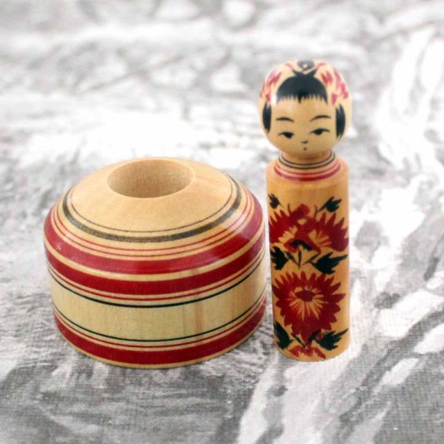 種類2 2 15 mm DEL 印鑑 女性 実印 銀行印 認印 12 or 15ｍｍ こけしハンコ 薩摩本柘 台座付き 菊柄 旧字 特殊文字 カタカナ 外国人 ローマ字 作成