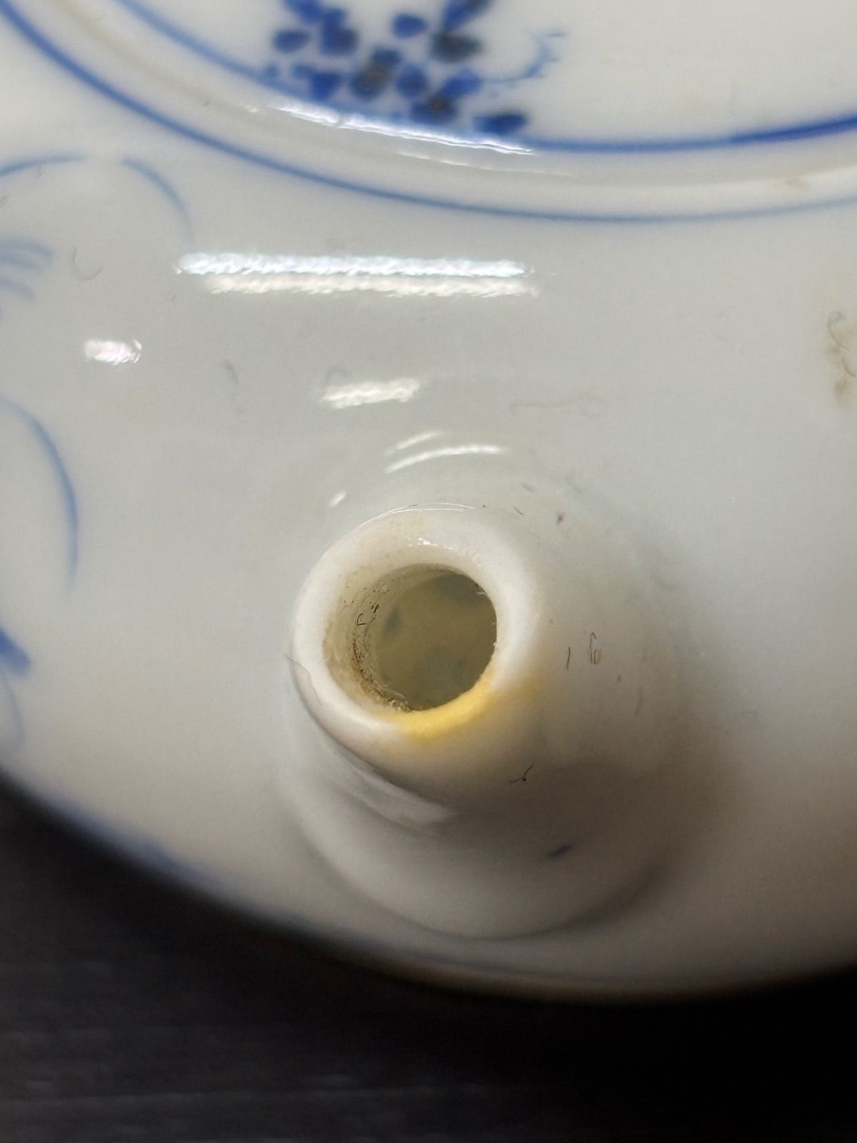 送料無料　明治期美濃焼の名工　加藤五輔造染付細密画牡丹之図茶器 市之倉 名工 加藤五輔作 清陶園 染付兎文 急須 明治時代 美濃焼