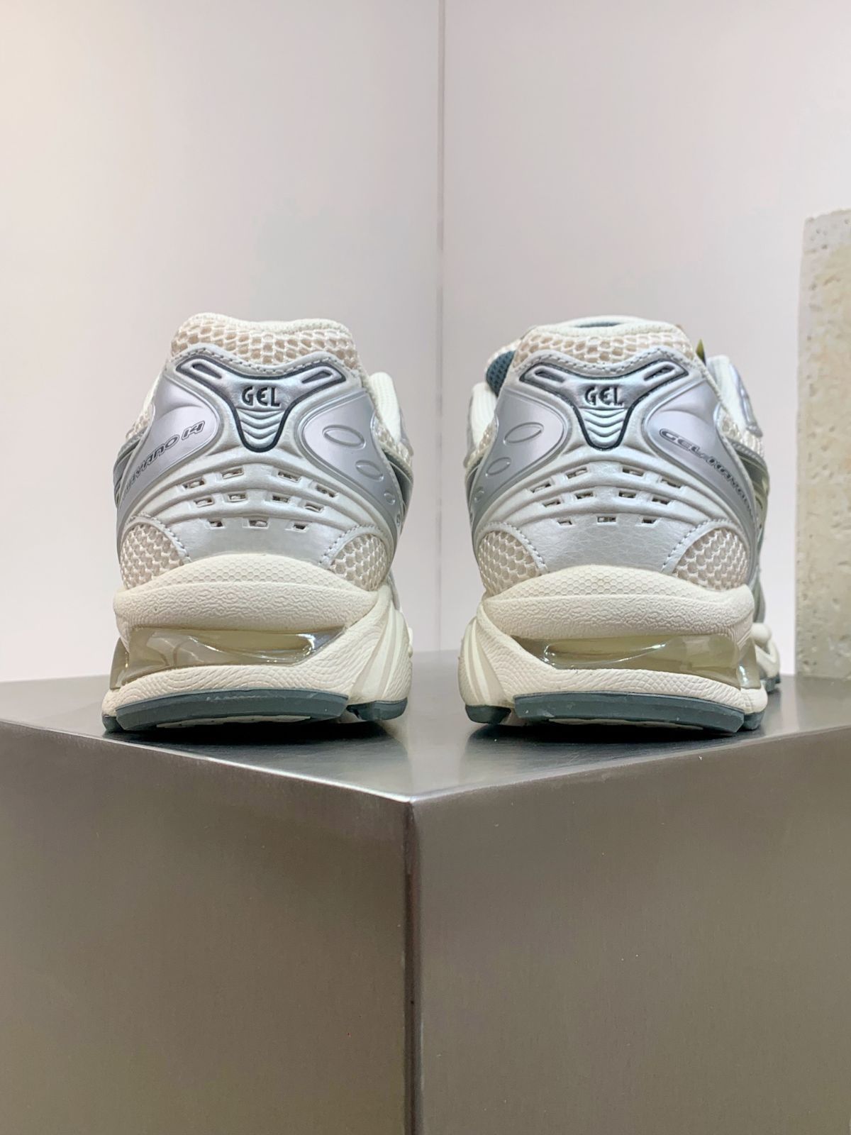 Gel-Kayano 14