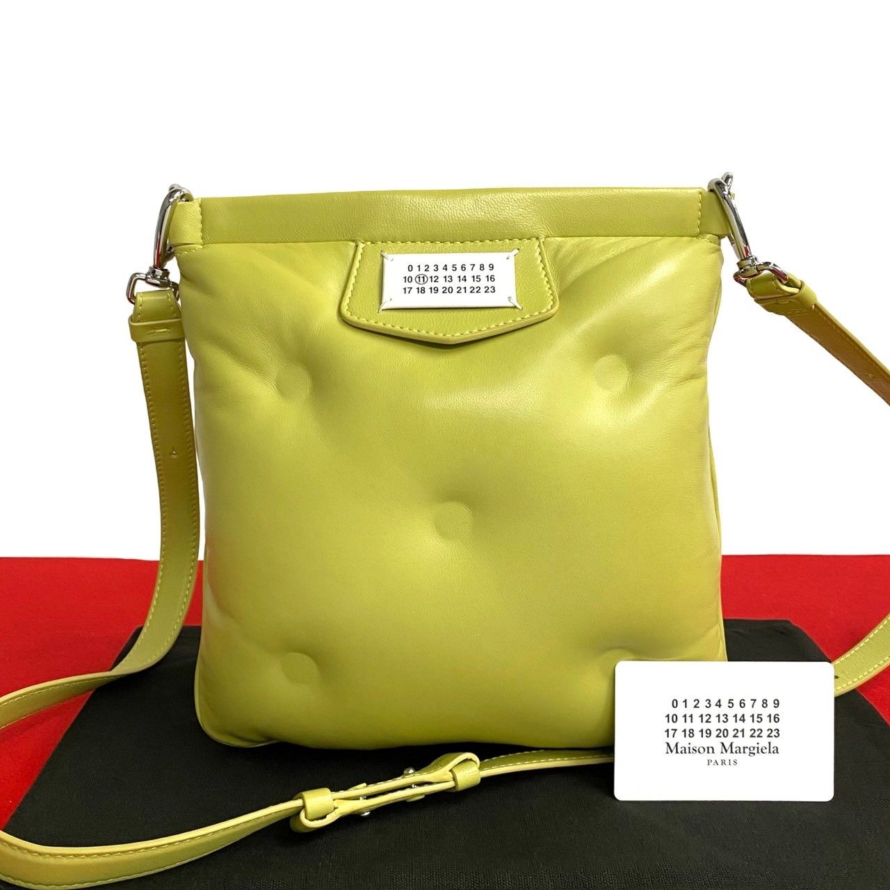 ほぼ未使用 MAISON MARGIELA メゾンマルジェラ グラムスラム レザー 本 