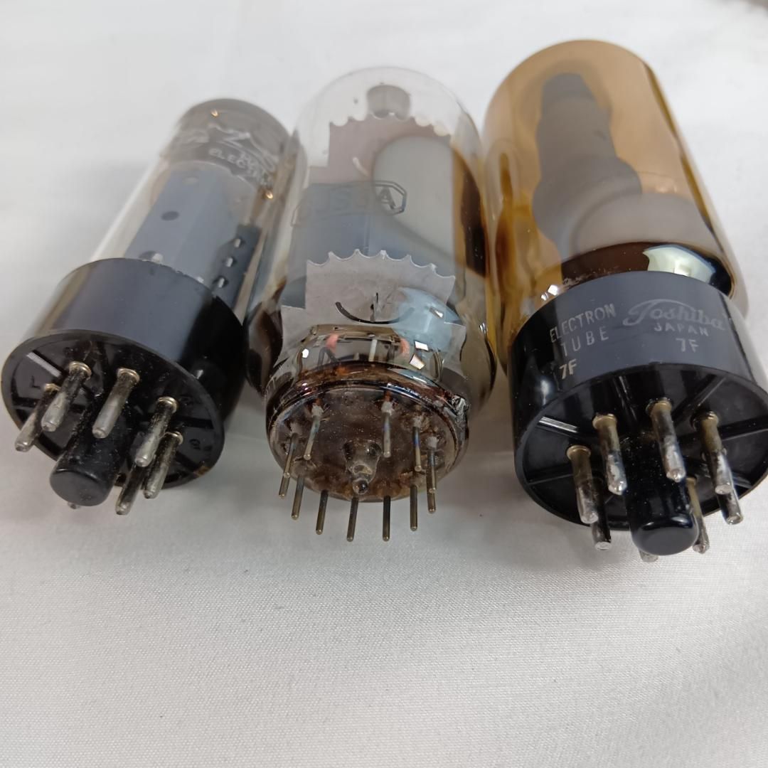 真空管 19個セット 型番動作未確認 サイズバラバラ 大量 まとめ 真空管 19個セット 型番動作未確認 サイズバラバラ 大量 まとめ