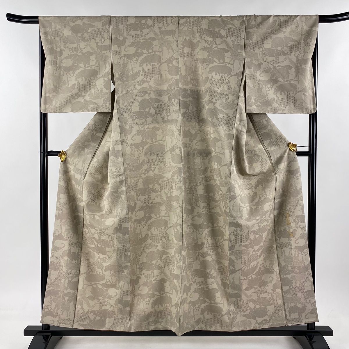 お召 身丈156.5cm 裄丈67.5cm L 袷 辻本和顕 落款 ぞう きりん 灰茶 正絹