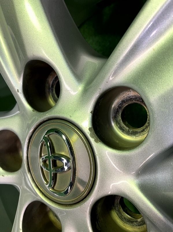 トヨタ TOYOTA 純正 トヨタ純正 GRX135 マークX 16ｲﾝﾁ 7J 5穴 4本 