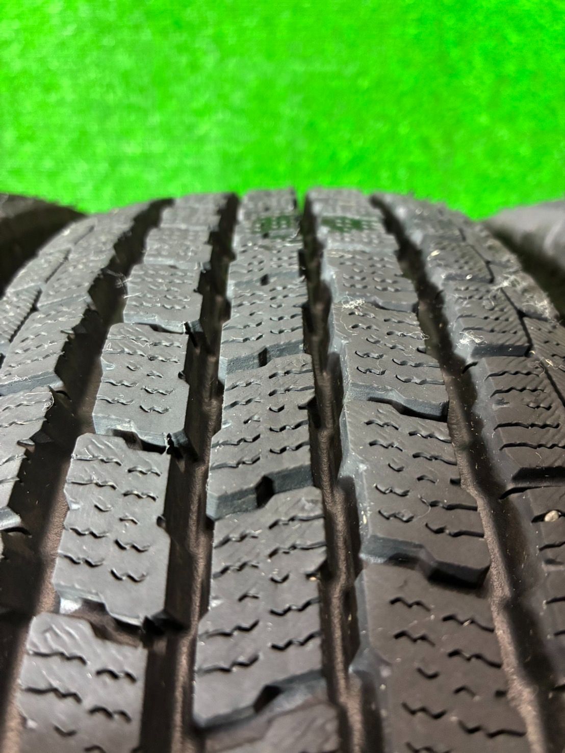 LT スタッドレス