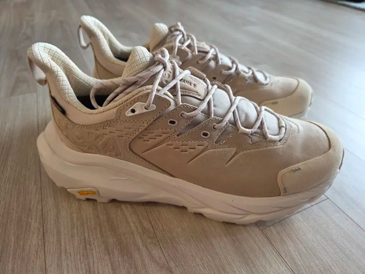 HOKA ONE ONE ホカオネオネ カハ 2 GTX ロー 280 サイズ