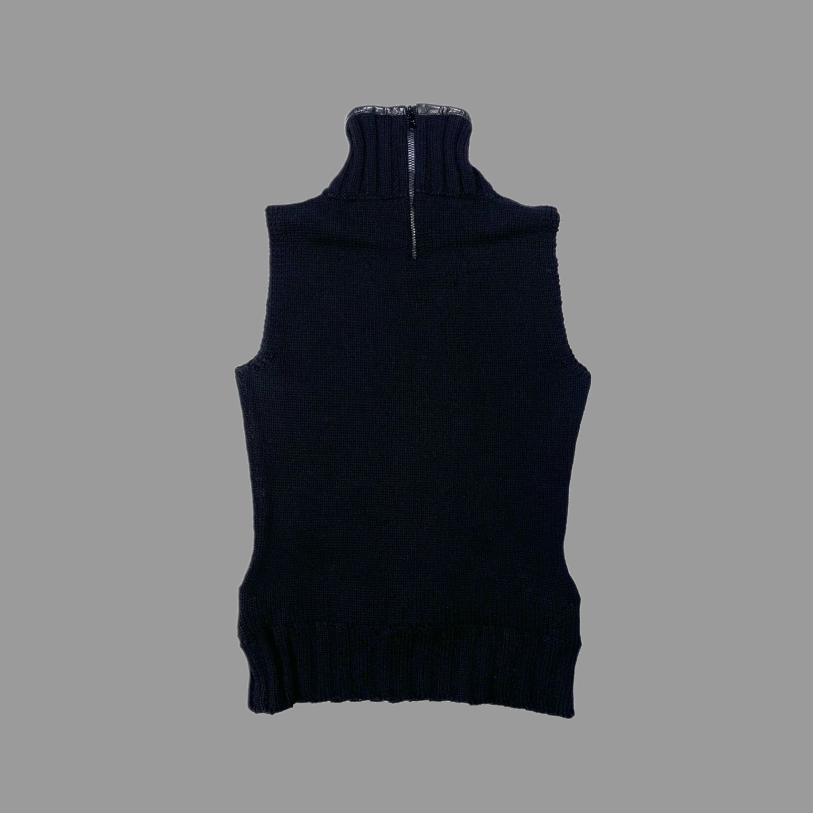 MIU MIU FW1999 Belted Knit Vest - メルカリ