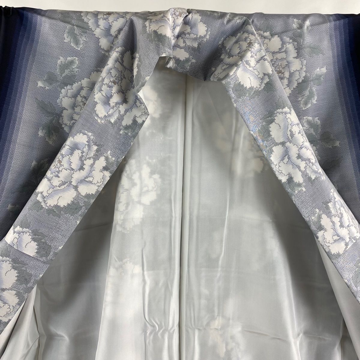 大島紬 身丈161cm 裄丈66cm M 袷 恵関五郎 証紙 草花 霞 濃紺 正絹 美  