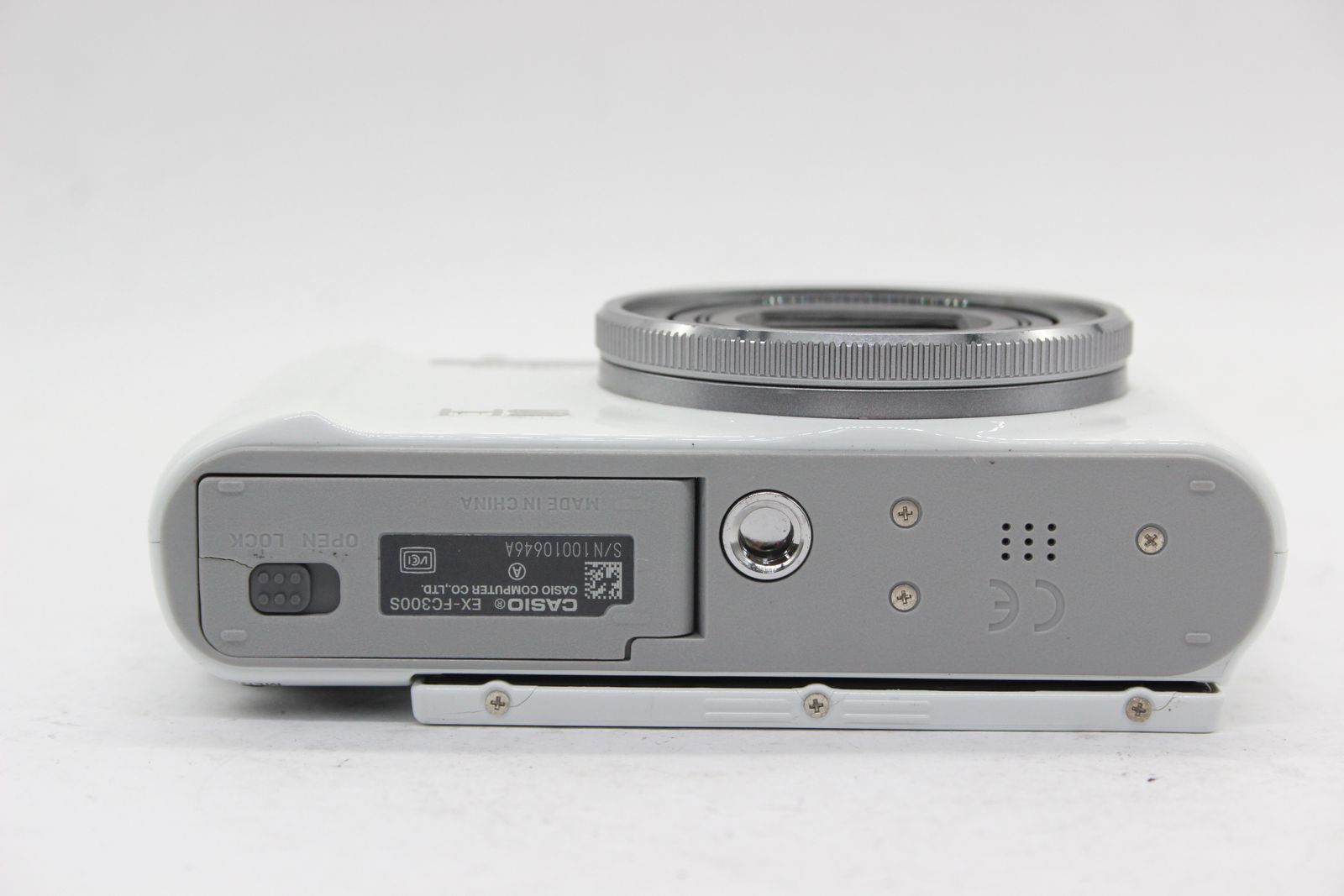 CASIO EX-FC300S ホワイト EX-FC300S - デジタルカメラ - CASIO