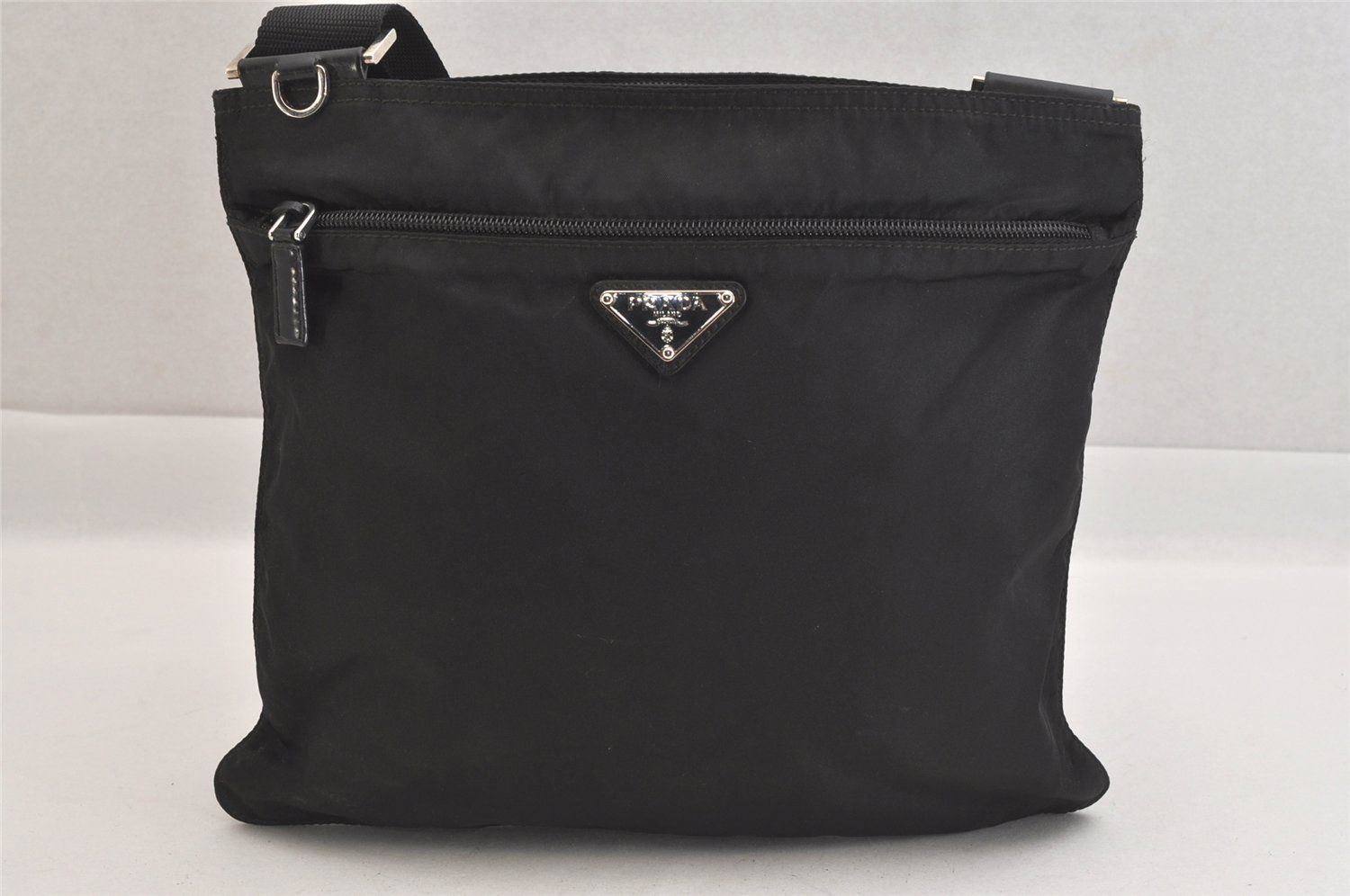 PRADA プラダ ヴィンテージ レザー クロスボディ ショルダーバッグ ☆プラダ☆ レザー トリミング クロスボディバッグ (PRADA