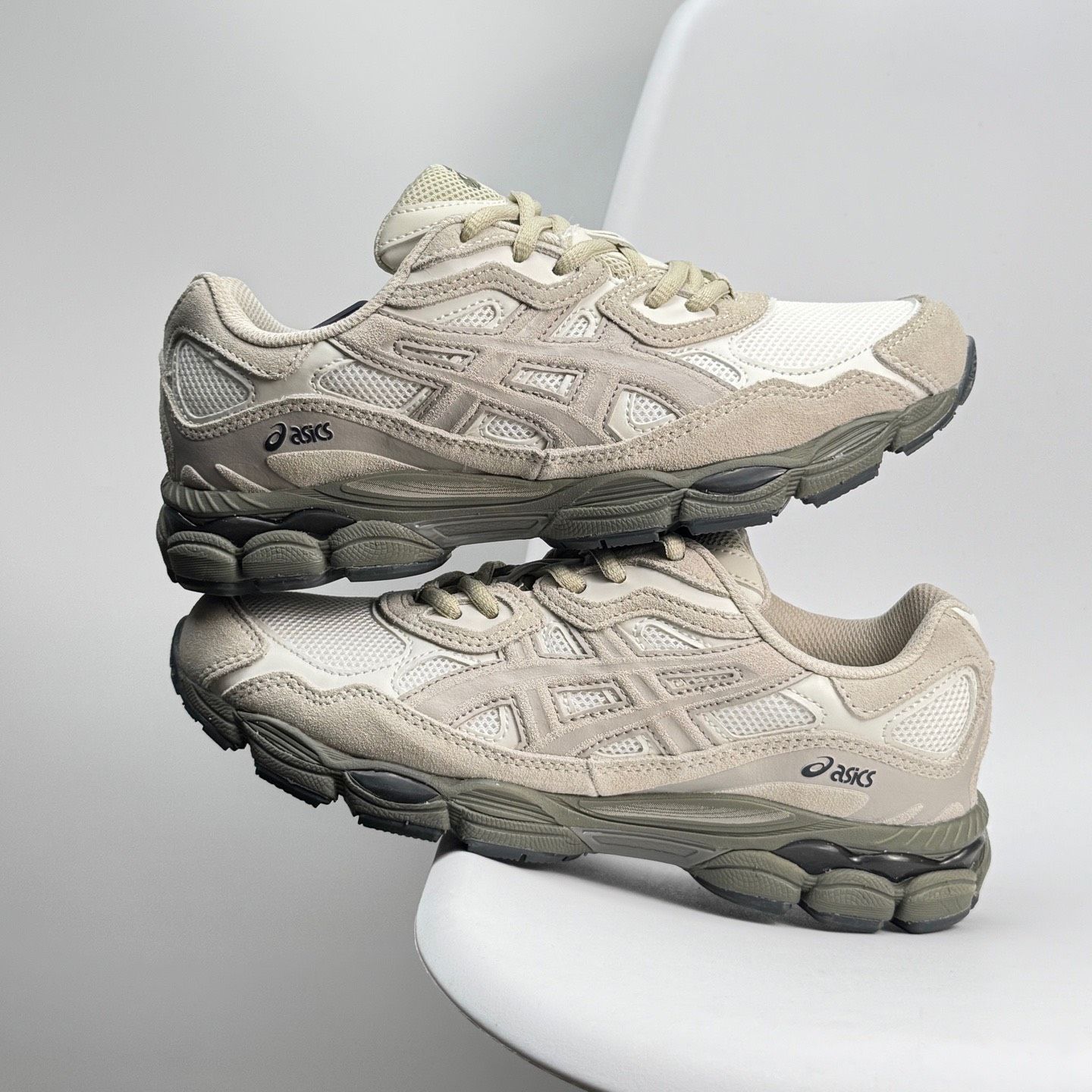 ♥ き アシックス ASICS Gel-NYC 1203A383-105 CREAM PUTTY メンズ レディース スニーカー