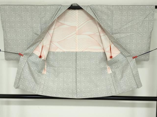 平和屋着物○本場大島紬 白大島 9マルキ 立涌文 正絹 逸品 CAAU2101yc