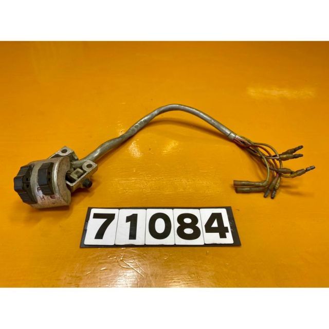 71084  HONDA ホンダ カブ50 70 90 ハンドルスイッチ 当時物