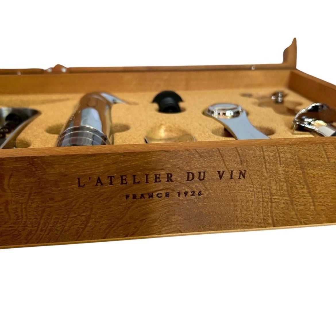 ヴァンオエノボックス