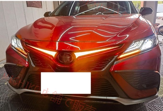 トヨタ カムリ 70系 2017年 - フロントグリルライト ディライト 外装カスタム グリルガーニッシュ