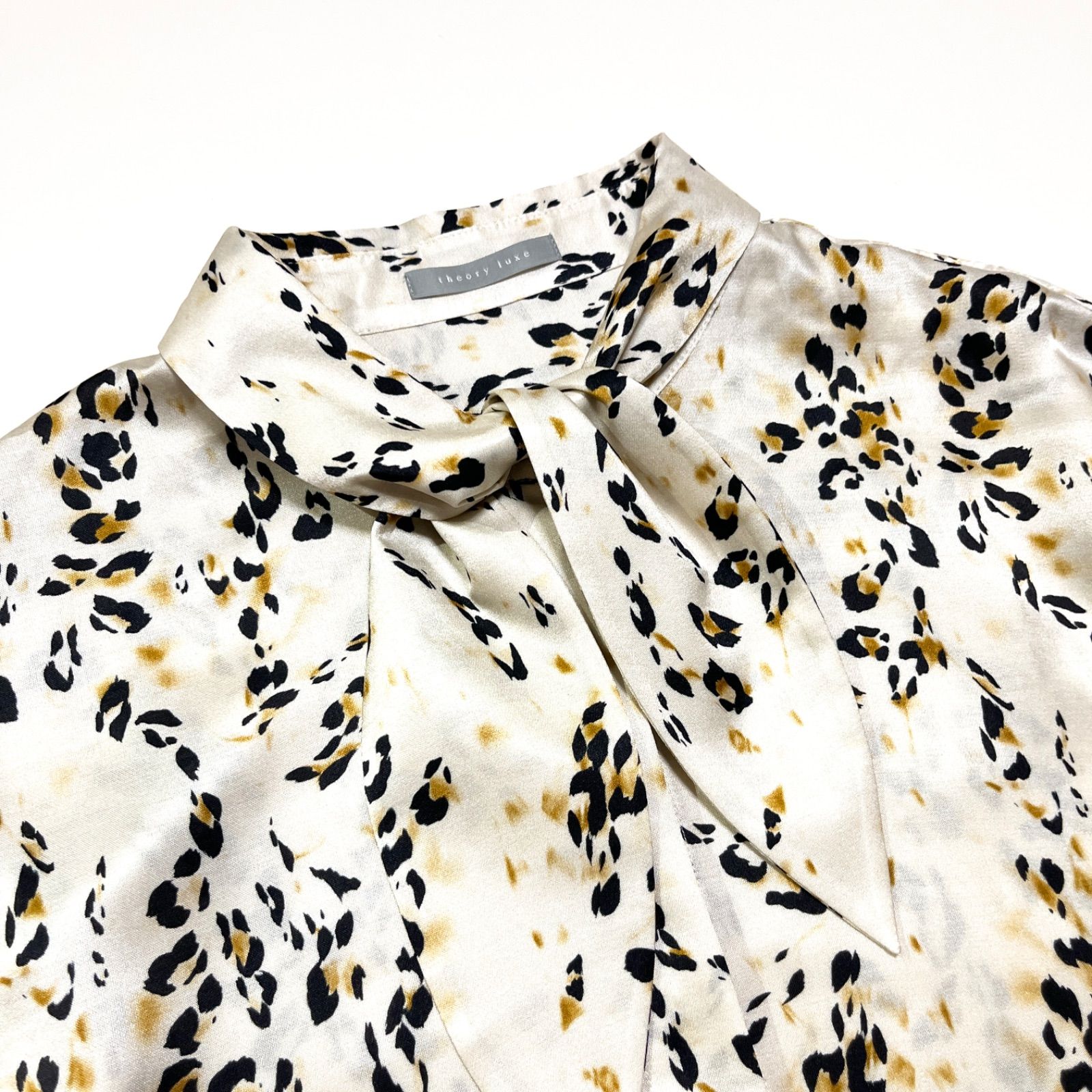 theory luxe ボウタイブラウス とろみ 40サイズ 定価2.4万