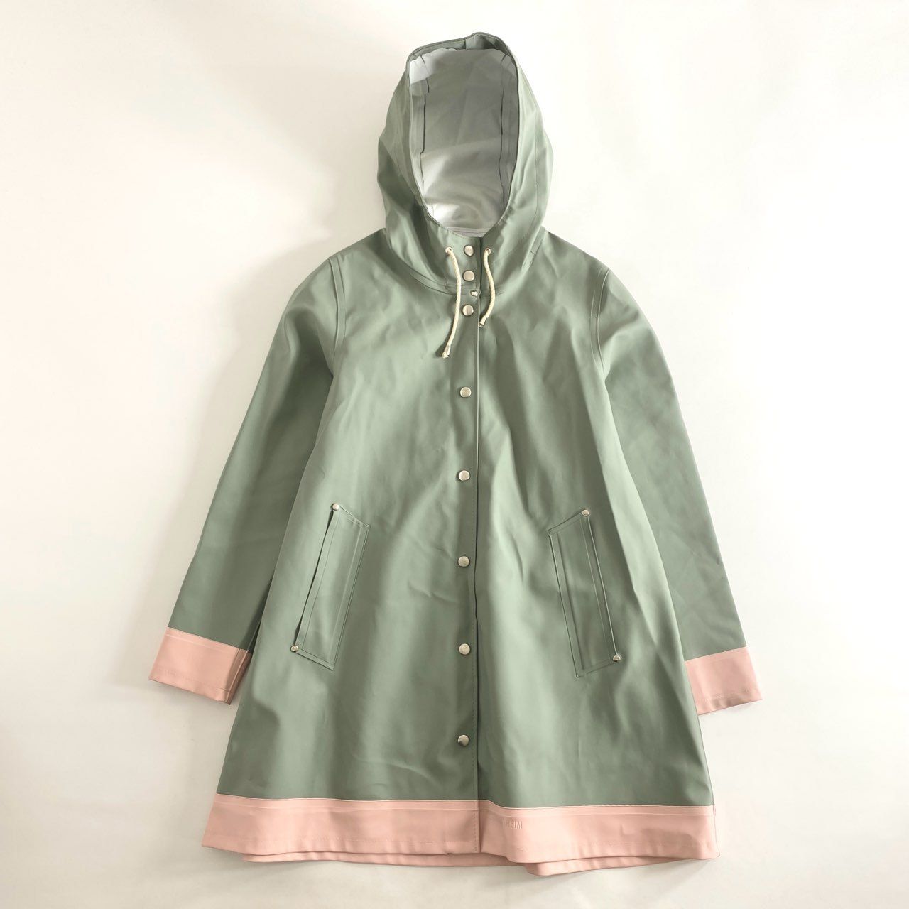 88i3 STUTTERHEIM ストゥッテルハイム BARNEYS NEWYORK バーニーズ ニューヨーク レインコート XS グリーン ピンク  アウター