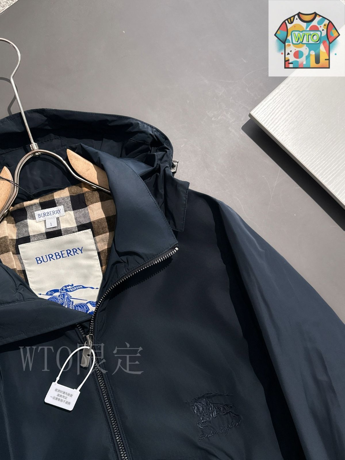 Burberry バーバリー Hooded jacket フード ロゴ ジャケット 関税負担なしBurberryバーバリーロゴナイロンジャケットフーディ