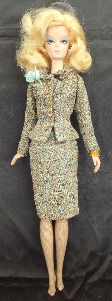 未使用品☆マテル【フィオレッラ】バービー☆FMC☆ 未使用 フィオレッラ Fiorella ゴールドラベル バービー ドール