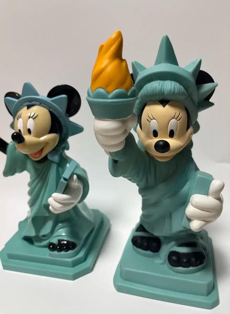 良い ミニーマウス 女神像 ディズニー …*…*…* ミニーマウス 自由の女神