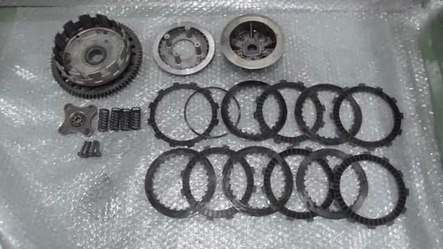 CB400 SUPER FOUR NC31-1101xxx の クラッチ 1758767083