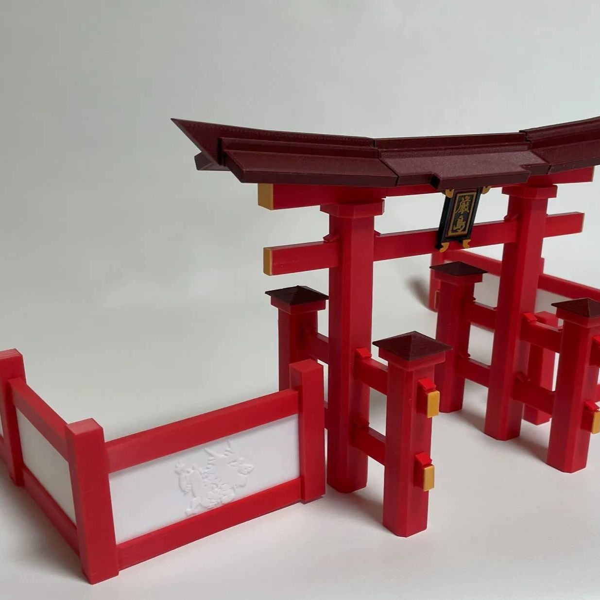 厳島神社風 鳥居と欄干 神棚用 - メルカリ 厳島神社風 鳥居と欄干 神棚用 - メルカリ