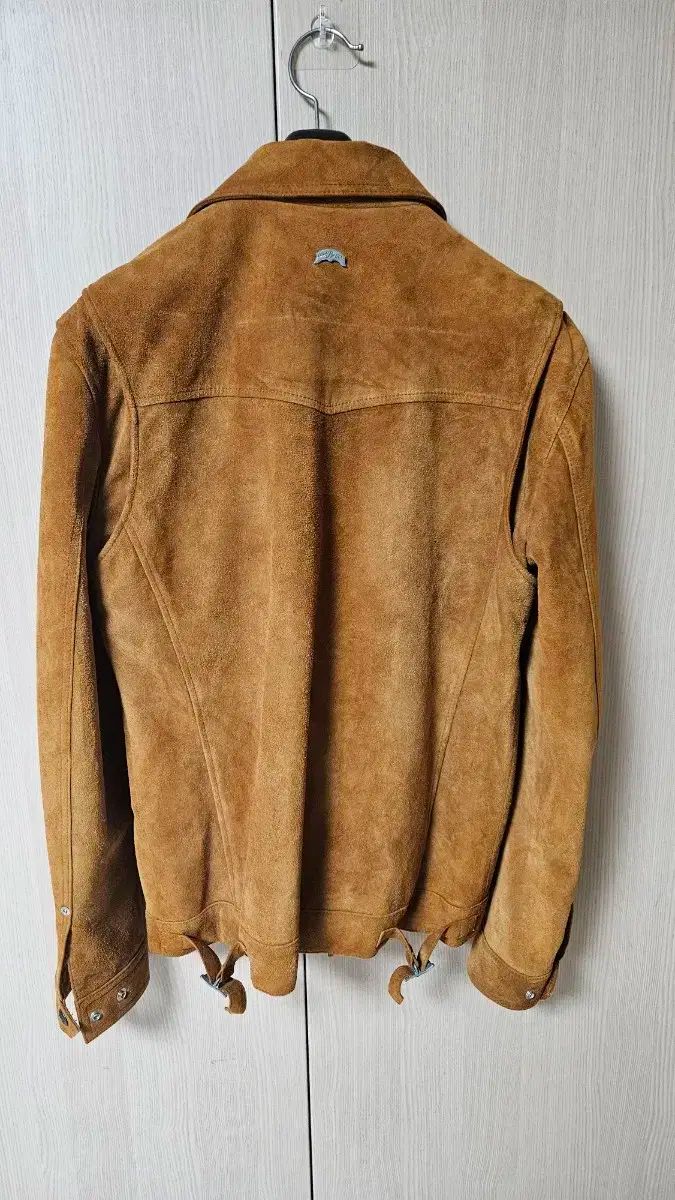 Nxde I loveボーン スウェード ジャケット