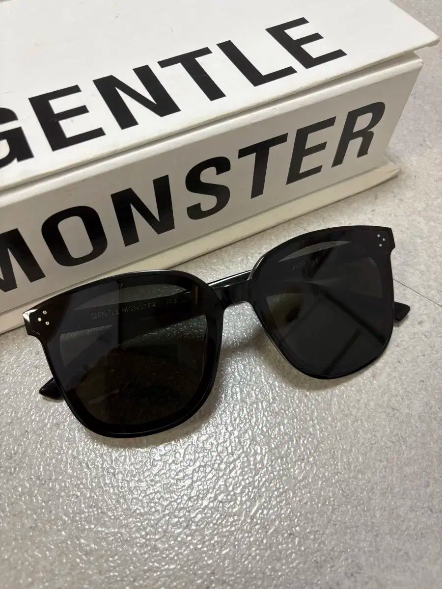 Jack Bye 01 | Gentle Monster