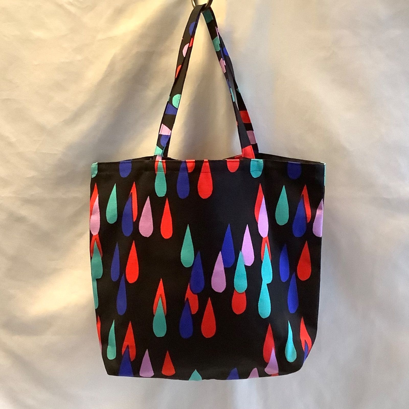 マリメッコ　 トートバッグ　　ピサロイ