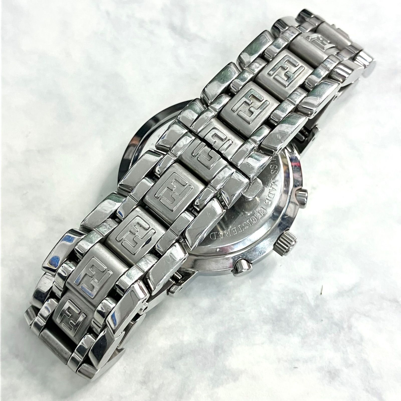 外観上美品⭐️大人気⭐️FENDIフェンディ】 レディース腕時計 クロノ 