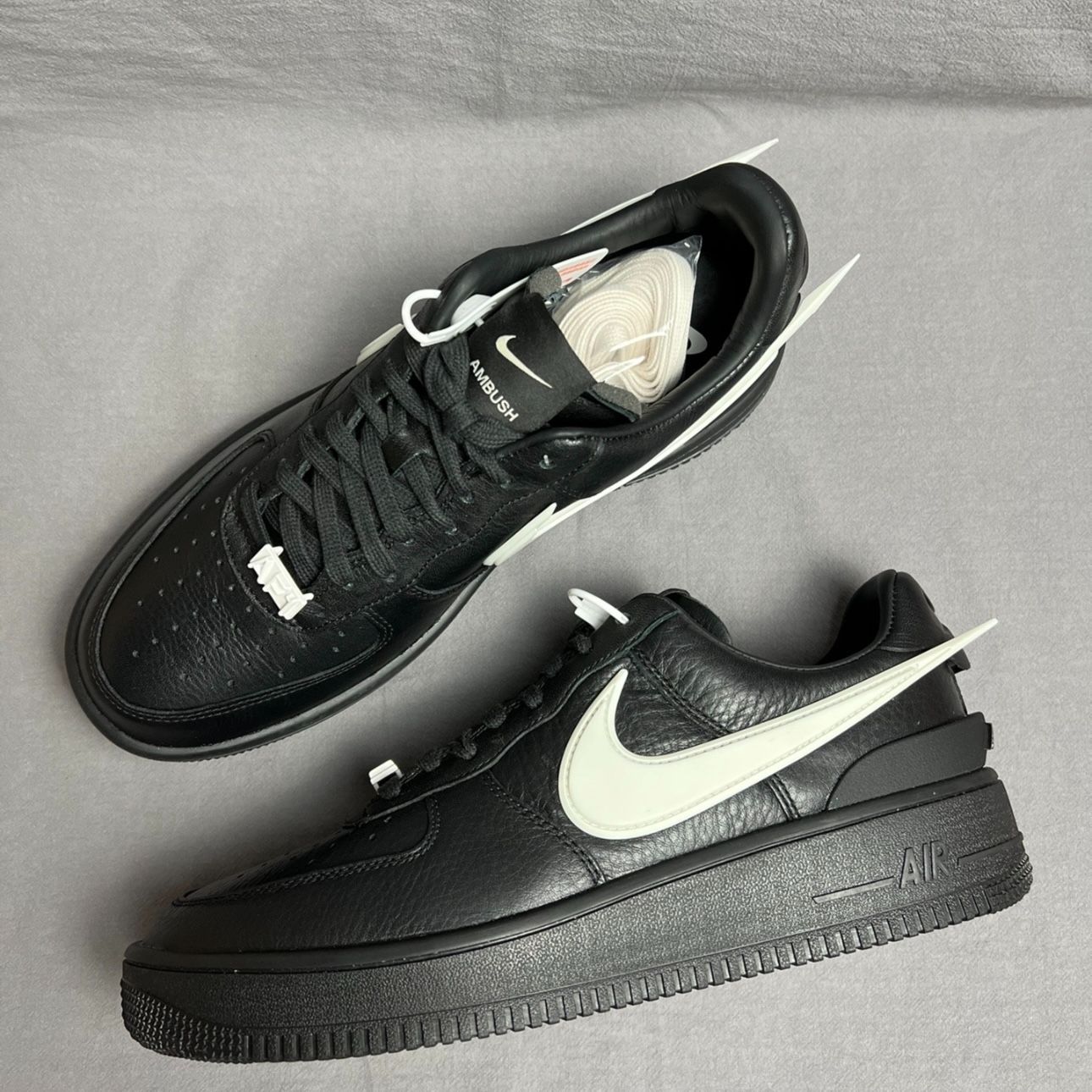 AMBUSH × ナイキ エアフォース 1 ロー「ブラック」スニーカー AMBUSH × Nike Air Force 1 Low "Black"