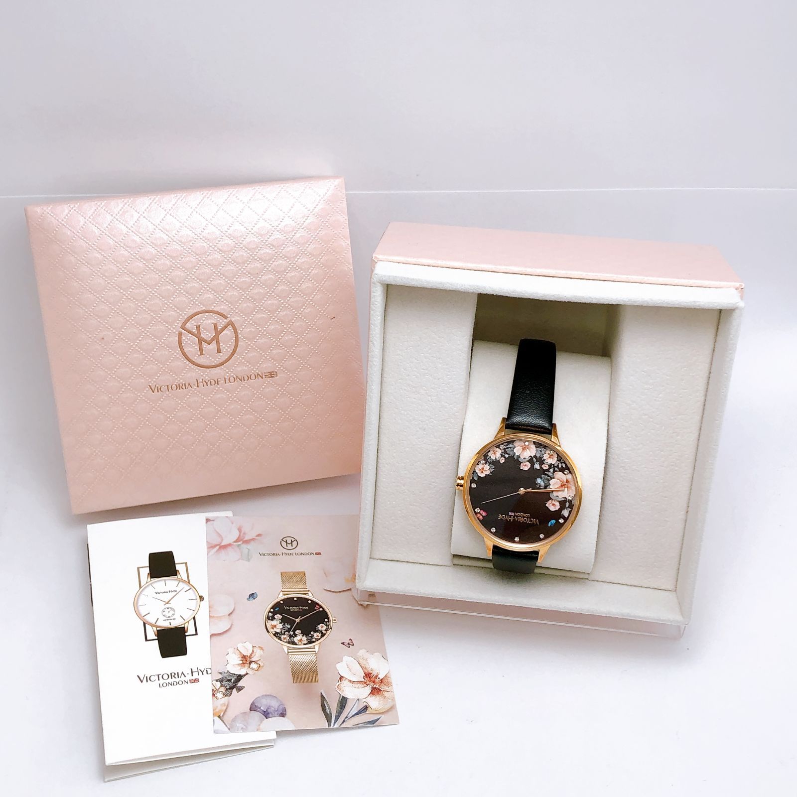 ✾新品 VICTORIA HYDE LONDON 腕時計 花柄 VH1003F Amazon.co.jp: VICTORIA HYDE LONDON 腕時計 花柄 黒 VH1003F