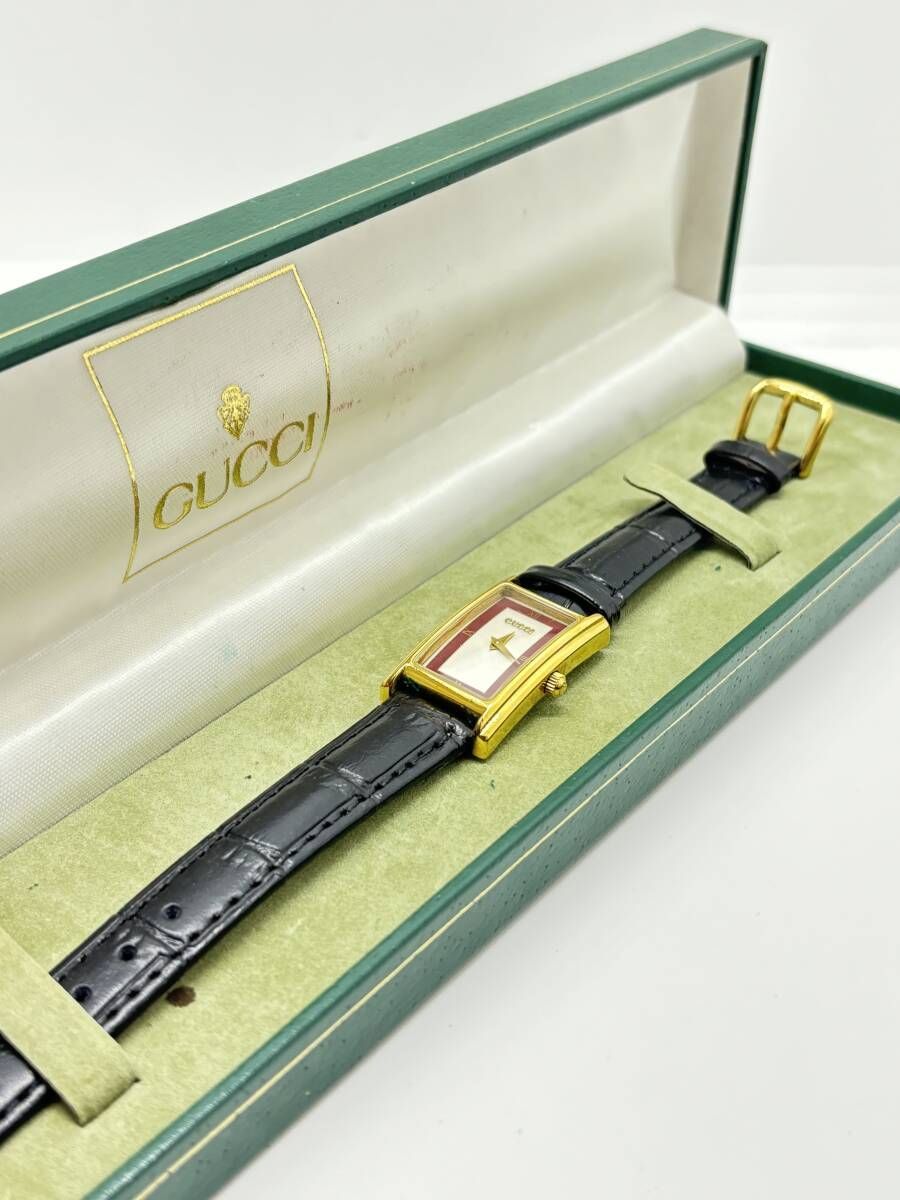 Exc+5 箱付] GUCCI 2600L マッドレッド クォーツ ゴールド レディース