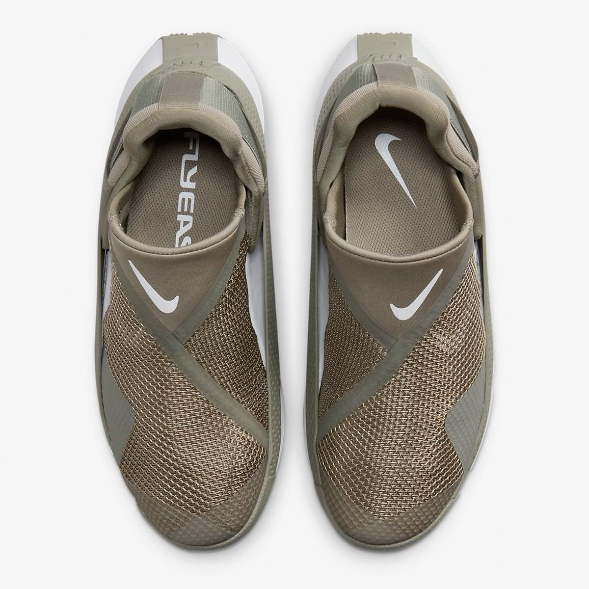 NIKE ゴーフライイーズ25cm 手を使わず履ける話題の「ナイキ ゴー フライイーズ」、履き心地