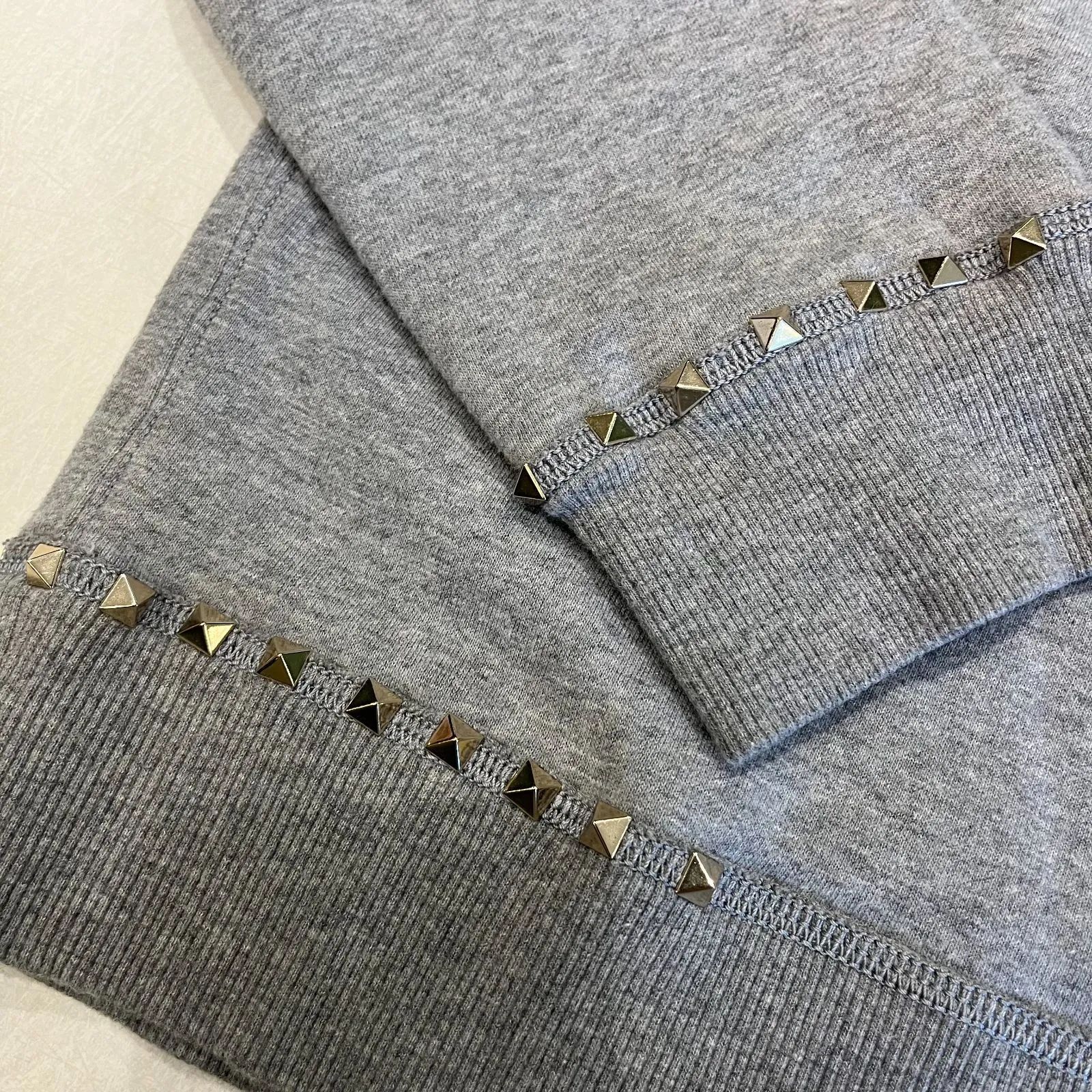 美品】VALENTINO ヴァレンティノ スタッズ スウェット グレー アン 