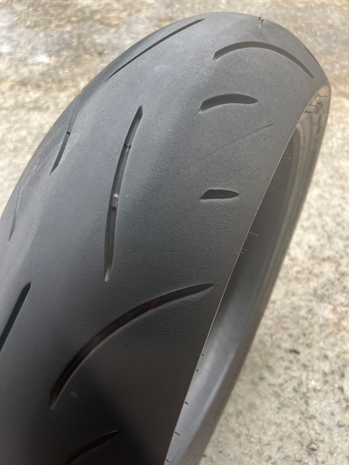 ダンロップスポーツマックス☆D214前後セット120/70ZR17&190/50ZR17 ☆ダンロップ D214 180⁄55ZR17 MM688(え964） Webike | DUNLOP