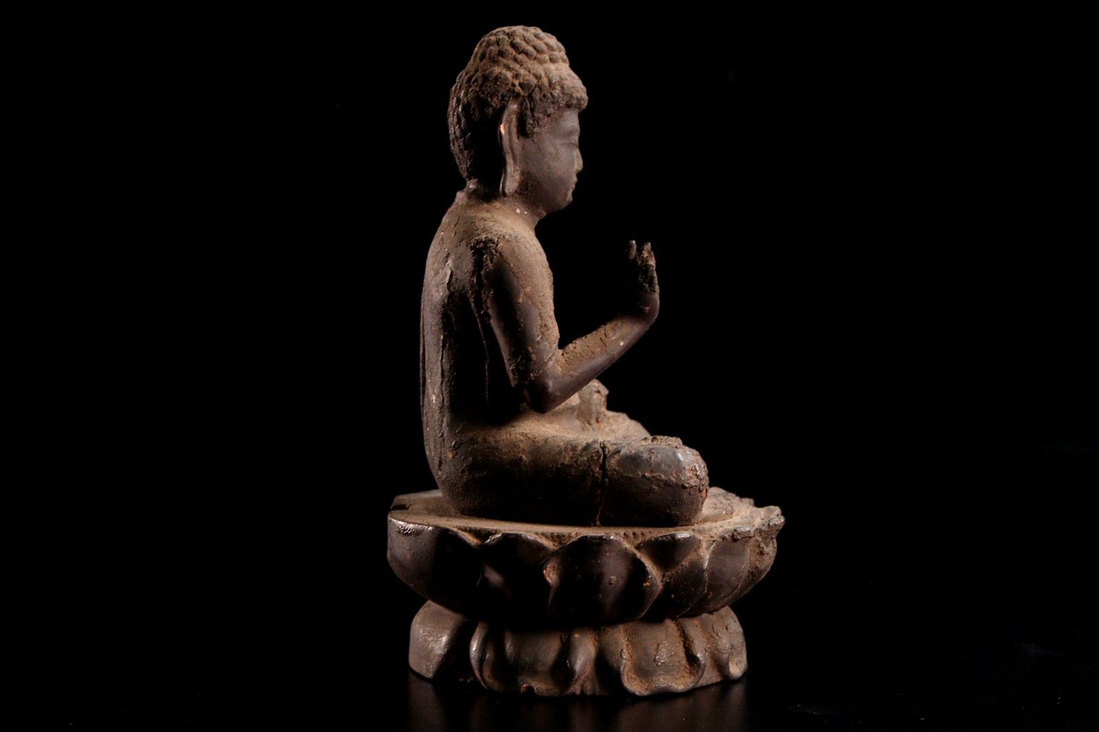 中国古美術・旧蔵人物薄意の印鑑・寿山石原石彫り・印材・書道具・文房置物・風水開運 中国古美術・旧蔵人物薄意の印鑑・寿山石原石彫り・印材・書道具