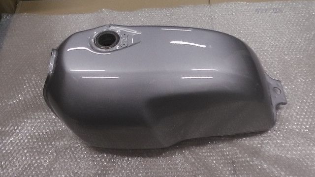 GB250 クラブマン タンク GB250 クラブマン MC10-1104xxx の タンク :#1724807823 - メルカリ